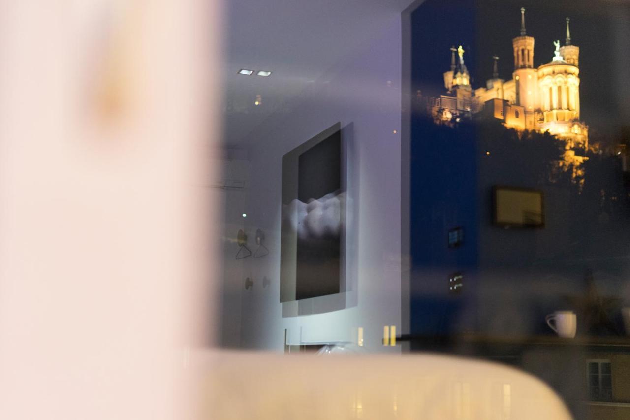 Mihotel Vieux Lyon Bagian luar foto